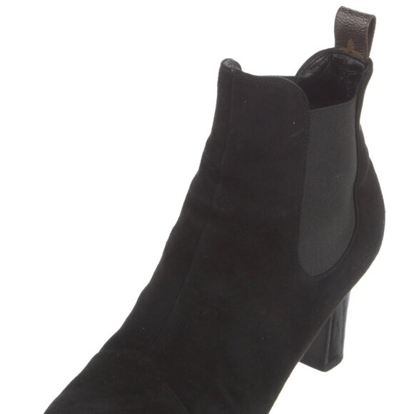 Louis Vuitton Suede Chelsea Boots - Picture 2 of 7
